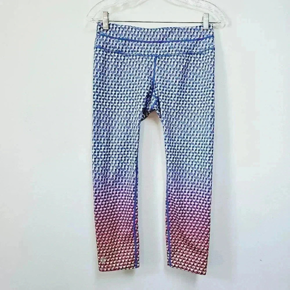 Athleta geometric print cropped leggings small - Picture 6 of 10